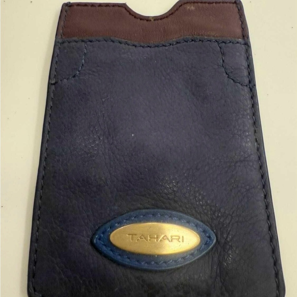 Tahari Navy and Chocolate Leather Card Holder